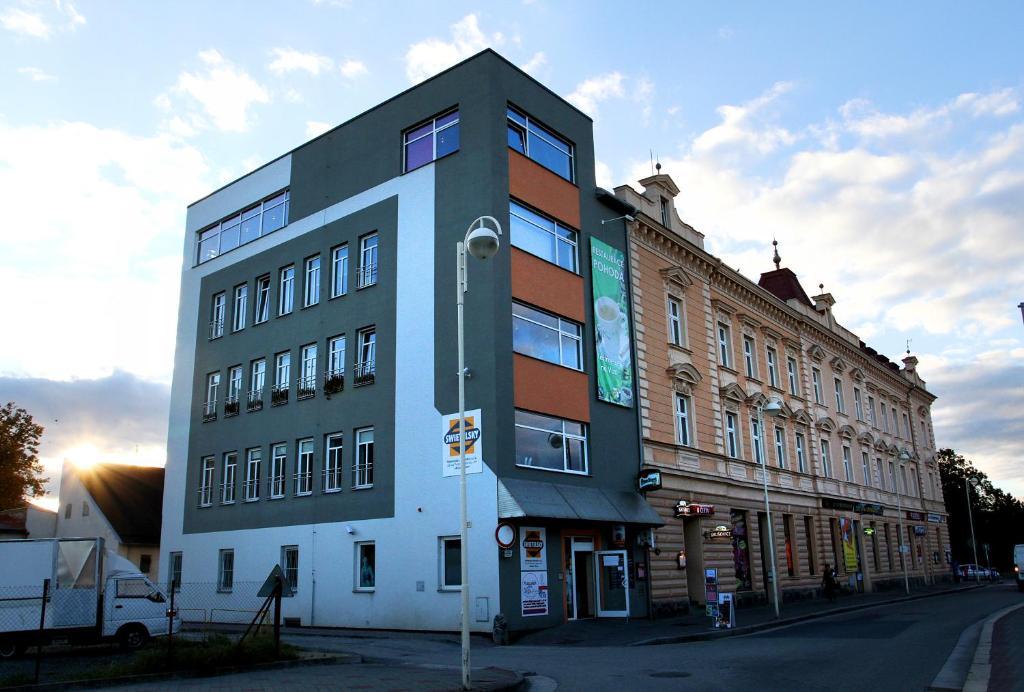 Hotel Slavia Tábor Extérieur photo