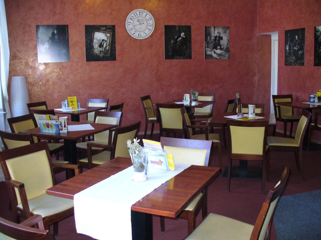 Hotel Slavia Tábor Extérieur photo